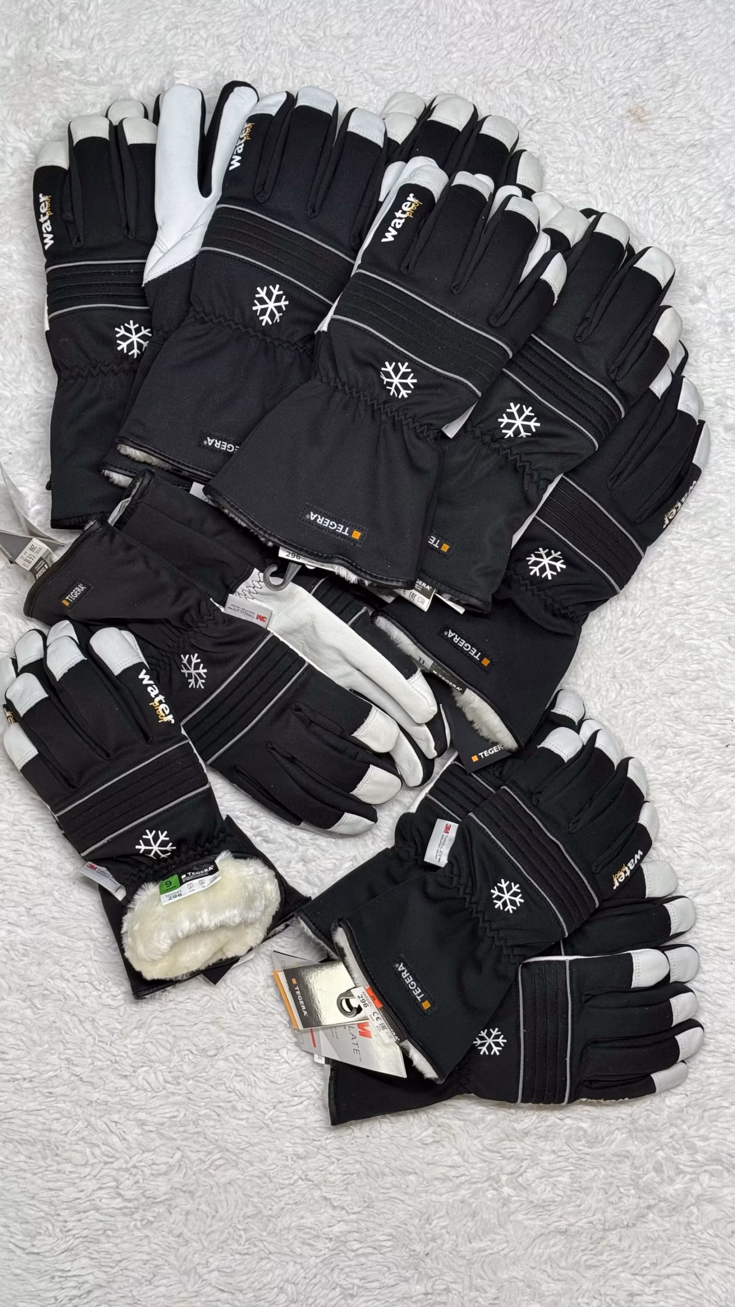 Water talvihanskat musta valkoinen
